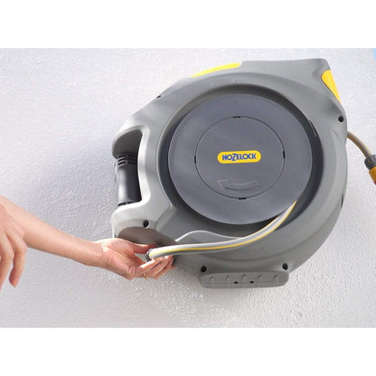 HOZELOCK - Auto Reel 30m wall-mounted hose reel : Easy to Install, Lock, Auto-rewind, Ready-to-use Reel With Nozzle, Fittings, Hozelock Hose and Accessories Included - 5 Year Guarantee* [2403 0000]